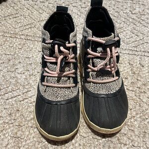 Sorel girls boots